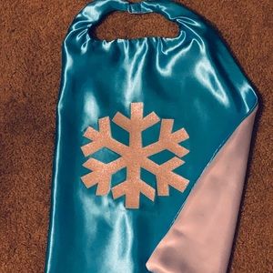 Elsa frozen cape